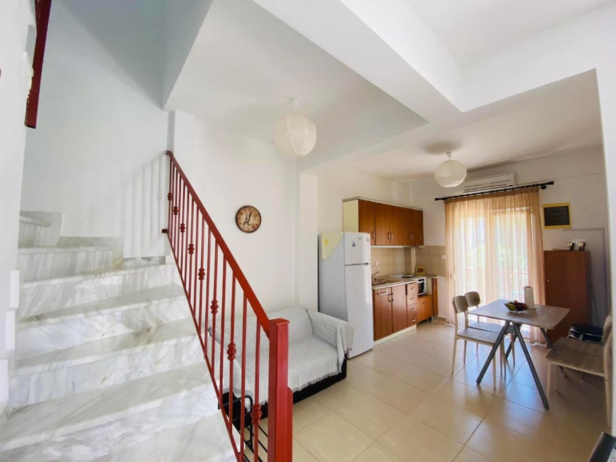 Chrisa'S Guest House 스칼라 포타미아스 외부 사진